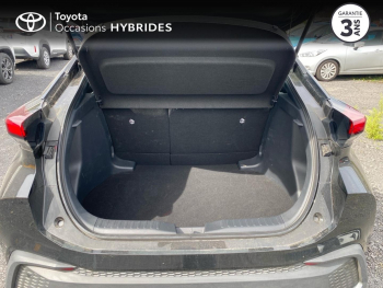 Photo 10 du bon plan TOYOTA C-HR 1.8 Hybride 140ch Dynamic NG23 occasion à 25990 €