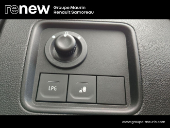 Photo 21 du bon plan DACIA Duster 1.0 ECO-G 100ch Prestige 4x2 occasion à 16390 €