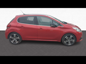 Photo 29 du bon plan PEUGEOT 208 1.2 PureTech 110ch E6.c GT Line S&S EAT6 5p occasion à 7299 €