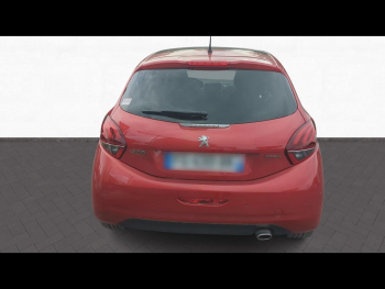 Photo 31 du bon plan PEUGEOT 208 1.2 PureTech 110ch E6.c GT Line S&S EAT6 5p occasion à 7299 €