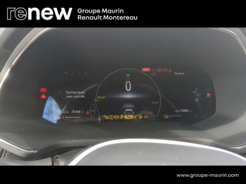 Photo 16 du bon plan RENAULT Captur 1.6 E-Tech hybride Initiale Paris -21 occasion à 18490 €
