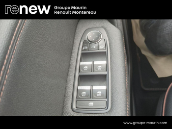 Photo 19 du bon plan RENAULT Captur 1.6 E-Tech hybride Initiale Paris -21 occasion à 18490 €