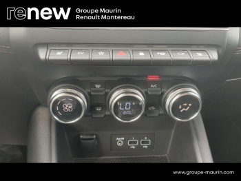 Photo 22 du bon plan RENAULT Captur 1.6 E-Tech hybride Initiale Paris -21 occasion à 18490 €
