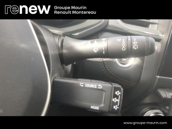 Photo 24 du bon plan RENAULT Captur 1.6 E-Tech hybride Initiale Paris -21 occasion à 18490 €