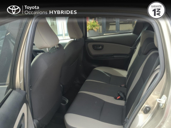 Photo 12 du bon plan TOYOTA Yaris HSD 100h Collection 5p occasion à 15490 €