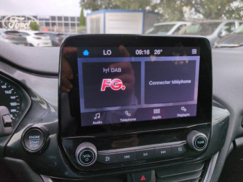 Photo 7 du bon plan FORD Fiesta 1.0 EcoBoost Hybrid 125ch ST-Line 5p occasion à 14075 €