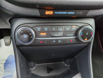 Photo 8 du bon plan FORD Fiesta 1.0 EcoBoost Hybrid 125ch ST-Line 5p occasion à 14075 €