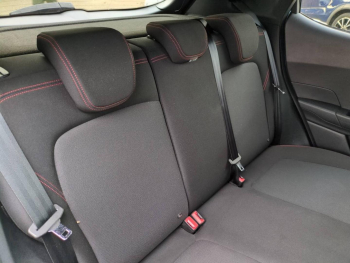 Photo 17 du bon plan FORD Fiesta 1.0 EcoBoost Hybrid 125ch ST-Line 5p occasion à 14075 €
