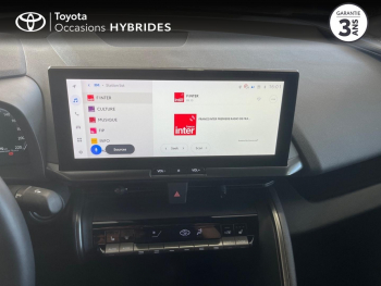 Photo 15 du bon plan TOYOTA C-HR 2.0 Hybride 200ch Design Pack Confort occasion à 28690 €