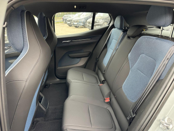 Photo 7 du bon plan VOLVO EX30 Single 272ch Start occasion à 27990 €