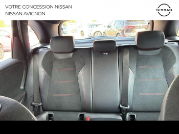 Photo 39 du bon plan MERCEDES-BENZ Classe B 200 163ch AMG Line Edition 7G-DCT 9cv occasion à 27299 €