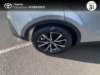 Photo 16 du bon plan TOYOTA C-HR 2.0 Hybride 200ch Design NG23 occasion à 28490 €