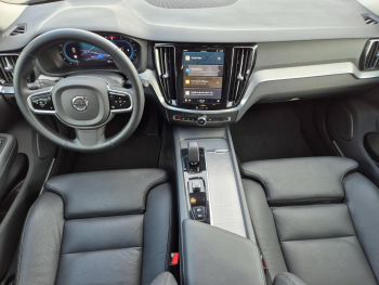Photo 5 du bon plan VOLVO V60 B4 197ch Plus Style Dark DCT 7 occasion à 37290 €