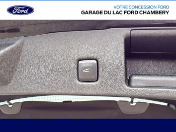 Photo 13 du bon plan FORD Kuga 2.5 Duratec 190ch FHEV E85 Vignale BVA occasion à 23990 €