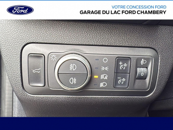Photo 16 du bon plan FORD Kuga 2.5 Duratec 190ch FHEV E85 Vignale BVA occasion à 23990 €