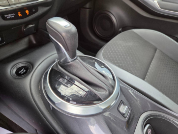 Photo 4 du bon plan NISSAN Juke 1.6 Hybrid 143ch Business+ 2023 occasion à 20890 €