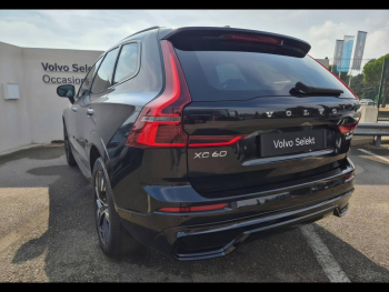 Photo 2 du bon plan VOLVO XC60 T6 Hybride Rechargeable 350ch Plus Style Dark Geartronic 8 AWD occasion à 63900 €
