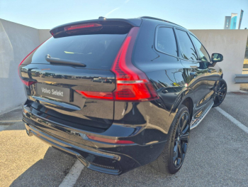 Photo 19 du bon plan VOLVO XC60 T6 Hybride Rechargeable 253 + 145ch Black Edition Geartronic 8 AWD occasion à 57990 €