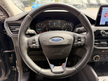 Photo 15 du bon plan FORD Kuga 1.5 EcoBlue 120ch Trend occasion à 13990 €