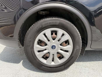 Photo 34 du bon plan FORD Kuga 1.5 EcoBlue 120ch Trend occasion à 13990 €