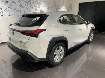 Photo 4 du bon plan LEXUS UX 250h 2WD Pack Confort Business + Stage Hybrid Academy MY21 occasion à 22990 €