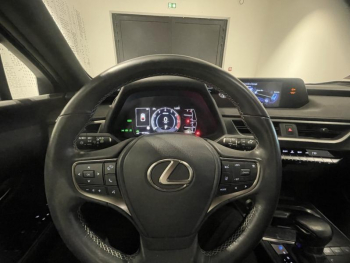 Photo 24 du bon plan LEXUS UX 250h 2WD Pack Confort Business + Stage Hybrid Academy MY21 occasion à 22990 €