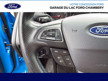Photo 17 du bon plan FORD Focus 2.3 EcoBoost 350ch Stop&Start RS occasion à 34990 €