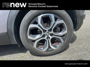 Photo 9 du bon plan RENAULT Captur 1.6 E-Tech hybride 145ch Intens -21 occasion à 17870 €