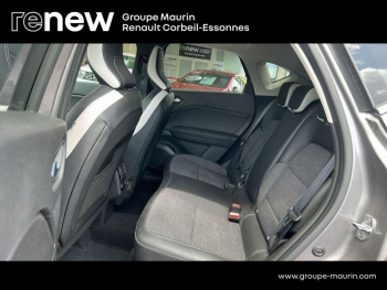 Photo 12 du bon plan RENAULT Captur 1.6 E-Tech hybride 145ch Intens -21 occasion à 17870 €