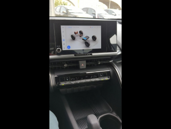 Photo 21 du bon plan TOYOTA C-HR 1.8 Hybride 140ch Dynamic MY26 occasion à 29990 €