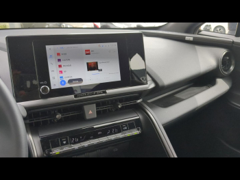 Photo 23 du bon plan TOYOTA C-HR 1.8 Hybride 140ch Dynamic MY26 occasion à 29990 €