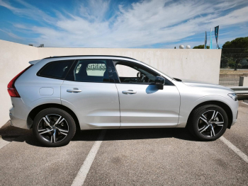 Photo 14 du bon plan VOLVO XC60 T6 AWD 253 + 87ch R-Design Geartronic occasion à 38890 €