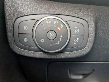 Photo 13 du bon plan FORD Fiesta 1.1 70ch Trend 5p Euro6.2 occasion à 10489 €