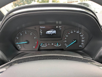 Photo 18 du bon plan FORD Fiesta 1.1 70ch Trend 5p Euro6.2 occasion à 10489 €