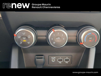 Photo 49 du bon plan RENAULT Clio 1.0 TCe 90ch Evolution occasion à 14990 €