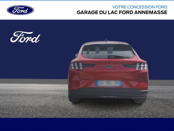 Photo 3 du bon plan FORD Mustang Mach-E 269ch Standard Range 76kWh 7cv occasion à 31990 €