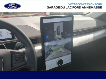 Photo 10 du bon plan FORD Mustang Mach-E 269ch Standard Range 76kWh 7cv occasion à 31990 €