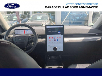 Photo 13 du bon plan FORD Mustang Mach-E 269ch Standard Range 76kWh 7cv occasion à 31990 €