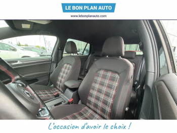 Photo 18 du bon plan VOLKSWAGEN Golf 2.0 TSI 245ch GTI DSG7 occasion à 24980 €