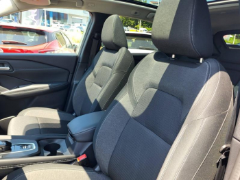 Photo 18 du bon plan NISSAN Qashqai e-POWER 190ch N-Connecta occasion à 24990 €