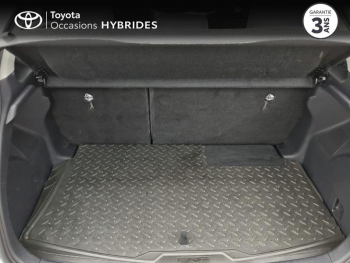 Photo 10 du bon plan TOYOTA Yaris 116h Design 5p MY22 occasion à 16490 €