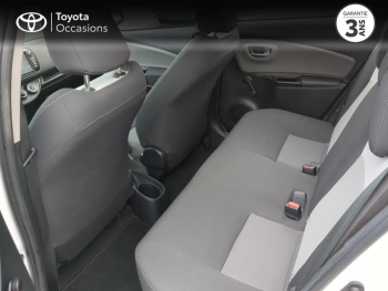 Photo 12 du bon plan TOYOTA Yaris 70 VVT-i Ultimate 5p occasion à 11990 €