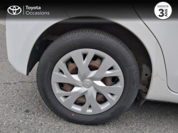 Photo 16 du bon plan TOYOTA Yaris 70 VVT-i Ultimate 5p occasion à 11990 €