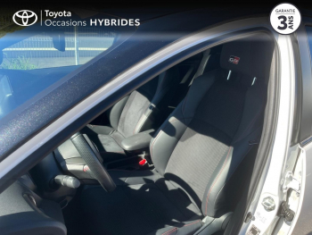 Photo 11 du bon plan TOYOTA Yaris 116h GR Sport 5p MY22 occasion à 22990 €