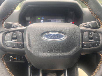 Photo 23 du bon plan FORD Ranger VUL 2.3 EcoBoost PHEV 281ch Stop&Start Double Cabine Wildtrak 4x4 BVA10 occasion à 59900 €