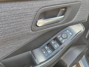 Photo 18 du bon plan NISSAN X-Trail e-Power 204ch N-Connecta occasion à 30490 €