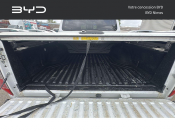 Photo 8 du bon plan NISSAN Navara VUL 2.3 dCi 160ch Double-Cab Tekna occasion à 25990 €