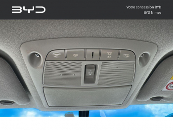 Photo 26 du bon plan NISSAN Navara VUL 2.3 dCi 160ch Double-Cab Tekna occasion à 25990 €