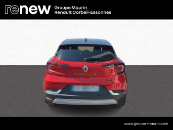 Photo 5 du bon plan RENAULT Captur 1.6 E-Tech hybride 145ch Iconic occasion à 20380 €