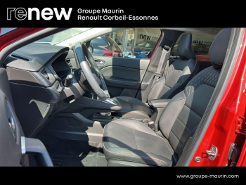 Photo 16 du bon plan RENAULT Captur 1.6 E-Tech hybride 145ch Iconic occasion à 20380 €